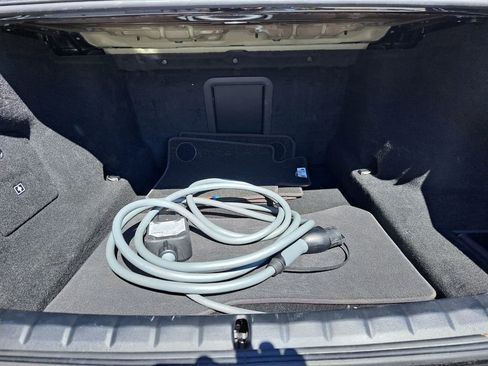 Used 2024 BMW 750e xDrive image 20