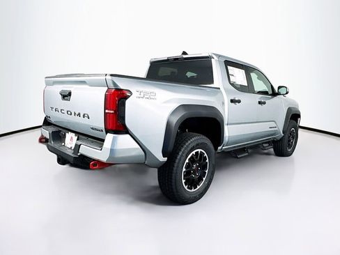 New 2025 Toyota Tacoma TRD Off-Road image 9