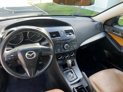 Used 2012 MAZDA MAZDA3 i Sport FWD image 15