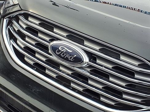 Certified 2022 Ford Edge SEL w/ Convenience Package image 30