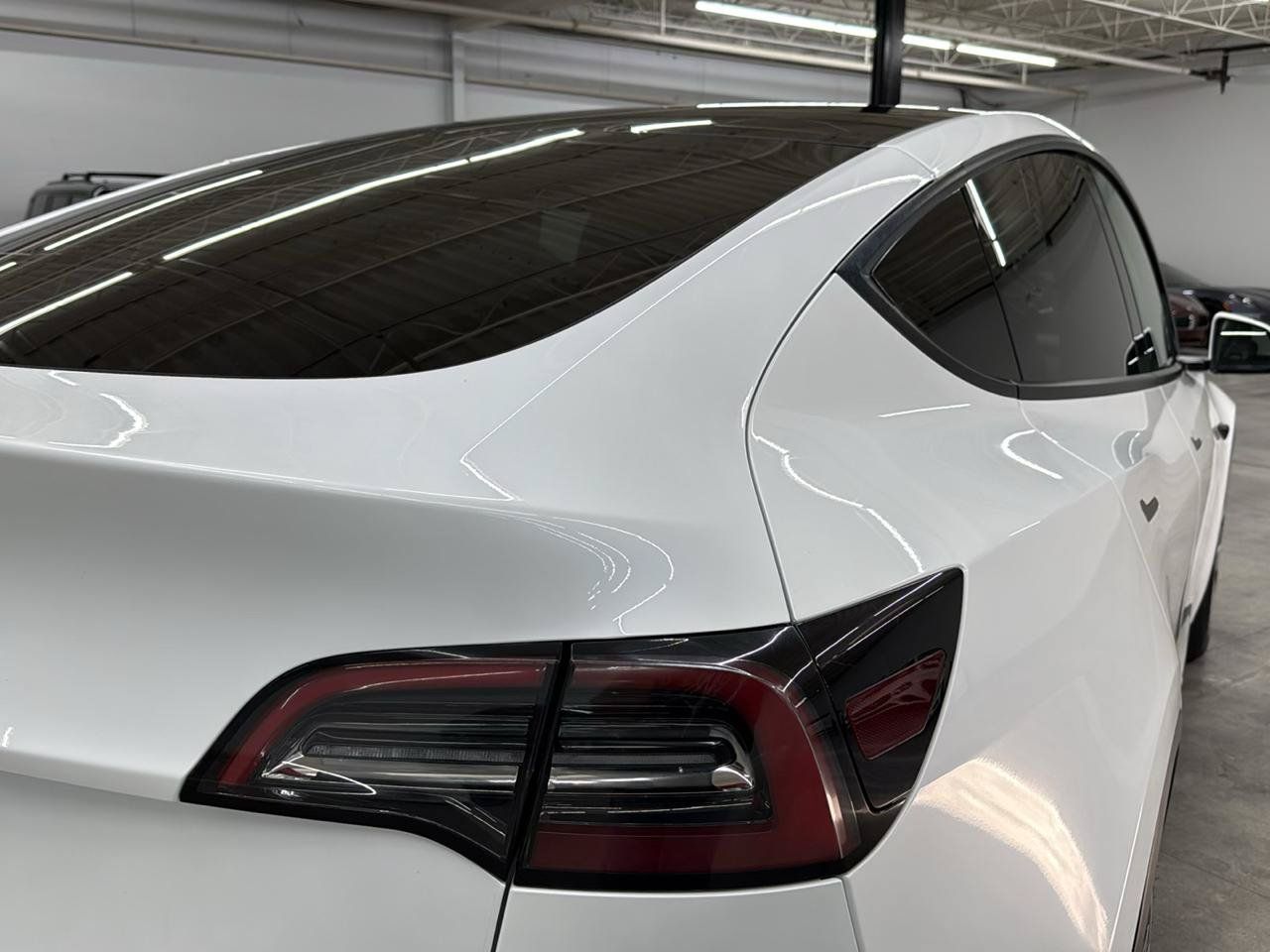 Used 2023 Tesla Model Y Long Range AWD/4WD image 8
