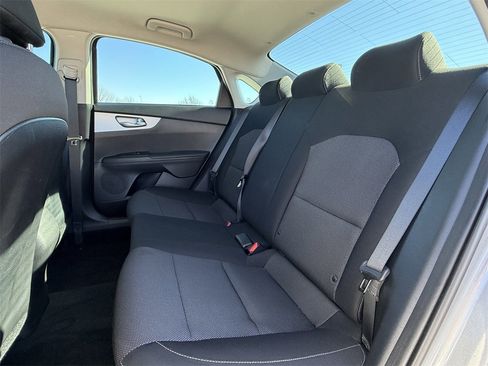 Used 2024 Kia Forte LXS w/ LXS Technology Package image 25