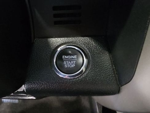 Certified 2018 Ford F150 Lariat w/ Equipment Group 501A Mid AWD/4WD image 24