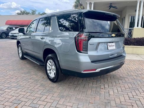 Used 2025 Chevrolet Tahoe LT AWD/4WD image 3