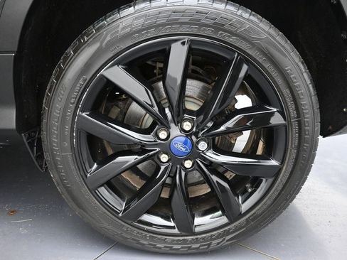 Used 2018 Ford Escape SE w/ SE Sport Appearance Package FWD image 33