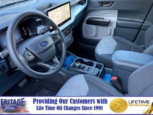 New 2025 Ford Maverick XLT image 7