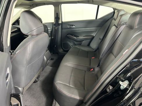 Used 2023 Nissan Altima 2.5 SR w/ SR Premium Package image 26