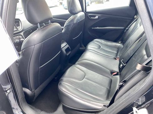 Used 2014 Dodge Dart Limited w/ Technology Group image 10