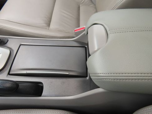 Used 2011 Honda Accord EX-L image 28