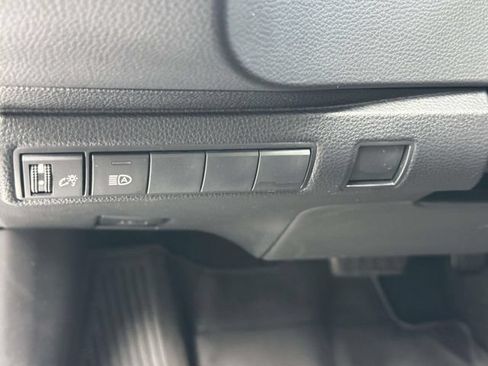 Used 2023 Toyota Corolla LE FWD image 20