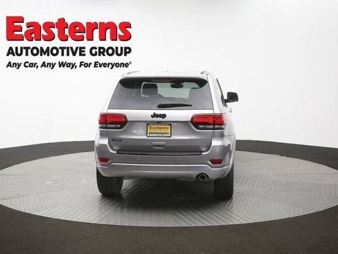 Used 2017 Jeep Grand Cherokee Altitude AWD/4WD image 37