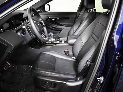 Used 2023 Land Rover Range Rover Evoque R-Dynamic S image 18