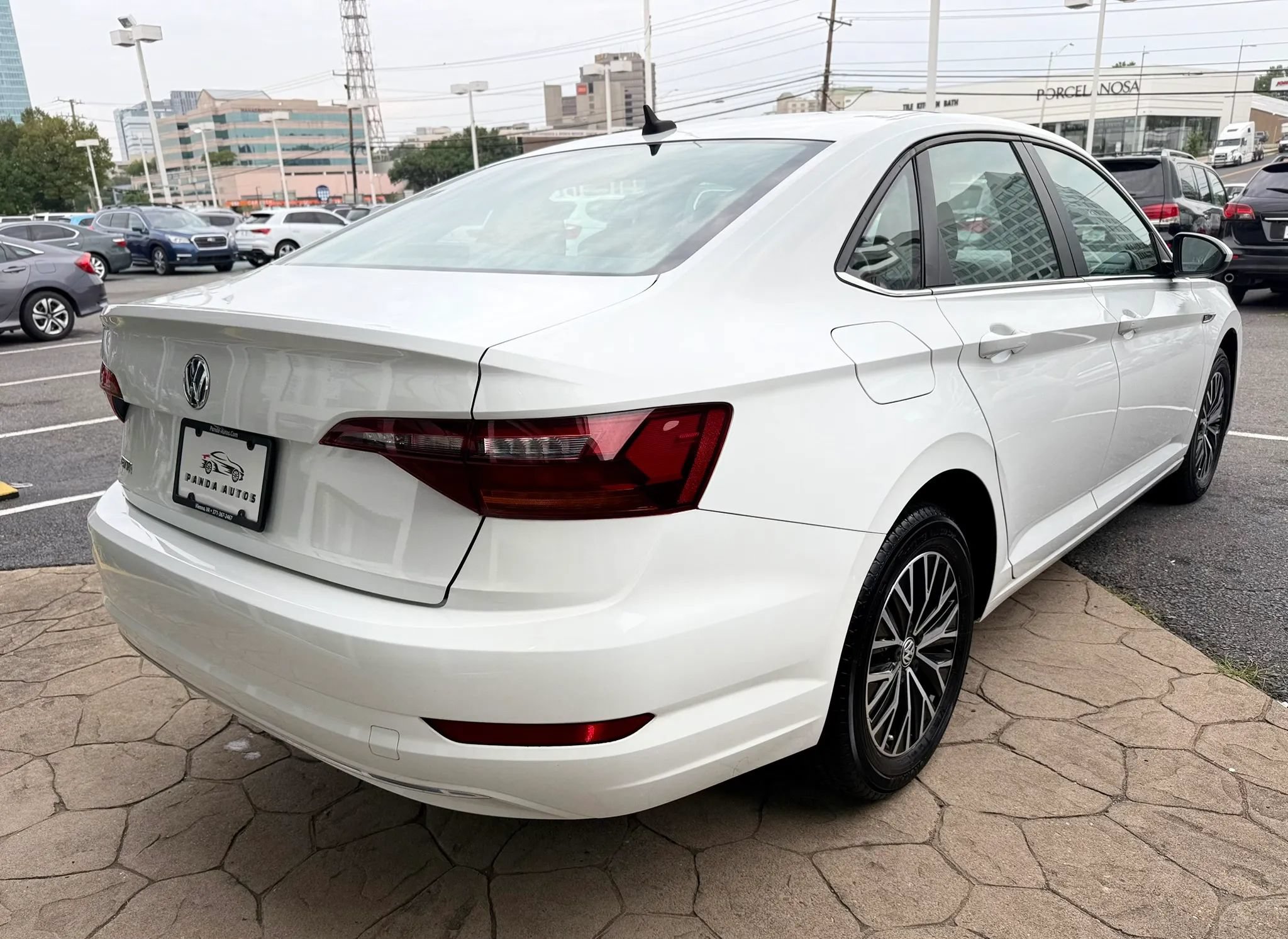 Used 2019 Volkswagen Jetta SEL FWD image 7