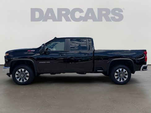 Used 2025 Chevrolet Silverado 2500 LT AWD/4WD image 4