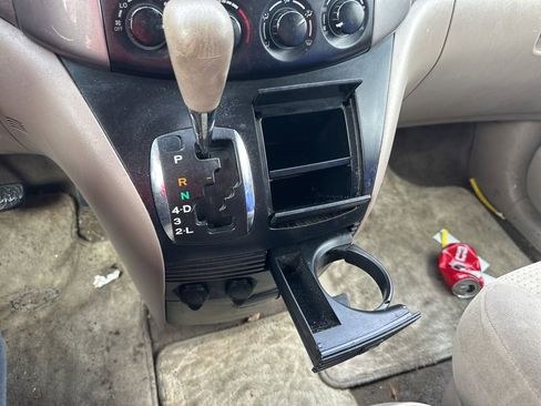 Used 2009 Toyota Sienna LE image 25