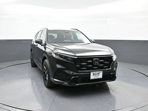 Certified 2025 Honda CR-V Sport image 3