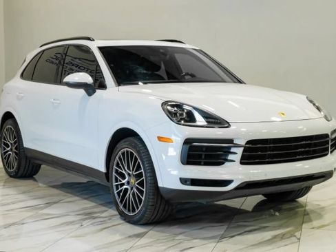 Used 2019 Porsche Cayenne AWD/4WD image 10