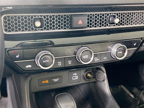 Used 2022 Honda Civic EX image 15