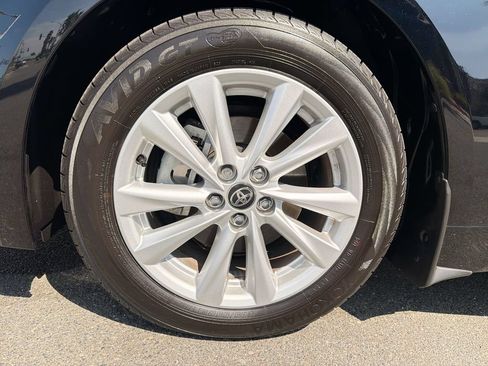 Used 2026 Toyota Corolla SE FWD image 18