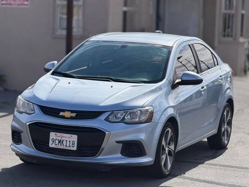 Used 2018 Chevrolet Sonic Premier FWD image 5