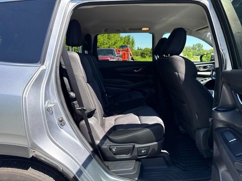 Used 2023 Subaru Ascent Premium AWD/4WD image 13