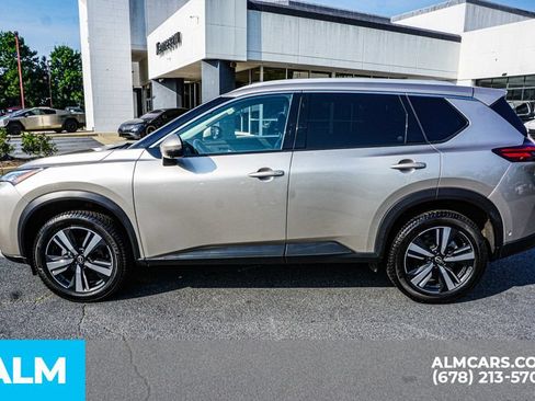 Used 2024 Nissan Rogue SL AWD/4WD image 7