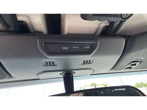 Used 2022 Jeep Wrangler Unlimited Sport AWD/4WD image 25