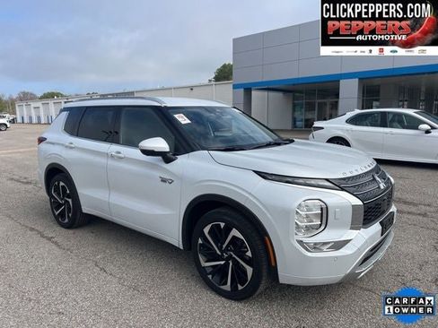 Used 2024 Mitsubishi Outlander SEL Black Edition image 8