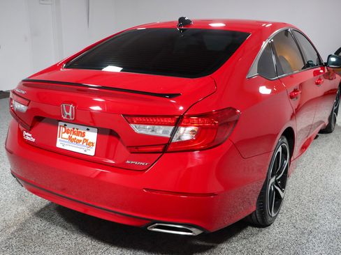 Used 2022 Honda Accord Sport image 7