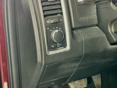 Used 2022 RAM 1500 Classic Warlock w/ Electronics Group AWD/4WD image 10