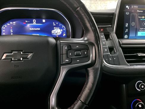 Used 2022 Chevrolet Tahoe RST w/ Luxury Package AWD/4WD image 21