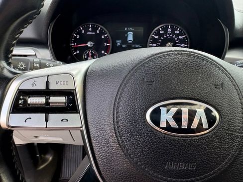 Used 2021 Kia Telluride S FWD image 19