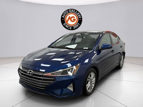 Used 2020 Hyundai Elantra SEL FWD image 3