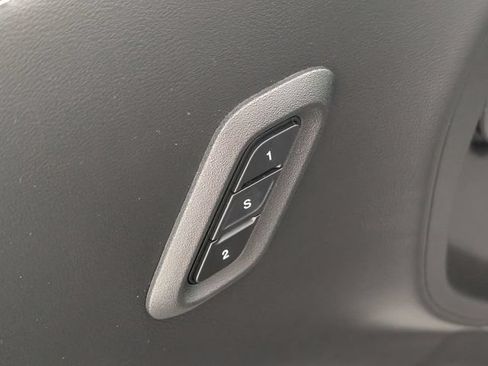 Used 2022 Dodge Challenger SRT Hellcat Redeye RWD image 11