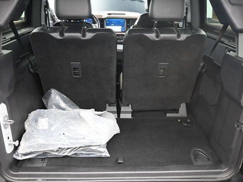 Used 2023 Ford Bronco Wildtrak AWD/4WD image 16