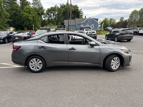 Used 2024 Nissan Sentra S w/ Lighting Package FWD image 6