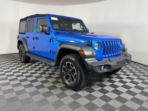 Used 2021 Jeep Wrangler Unlimited Sport image 18