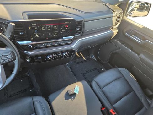 Used 2025 GMC Sierra 1500 SLT RWD image 20