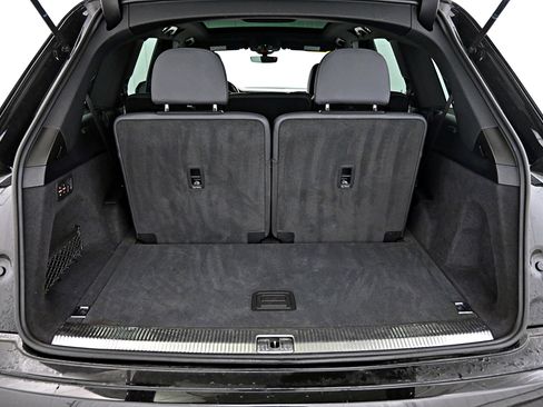 Used 2022 Audi Q7 2.0T Premium Plus w/ Premium Plus Package image 34