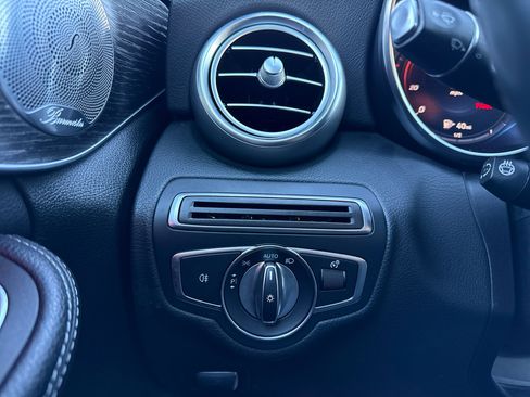 Used 2021 Mercedes-Benz C 300 4MATIC Sedan image 46