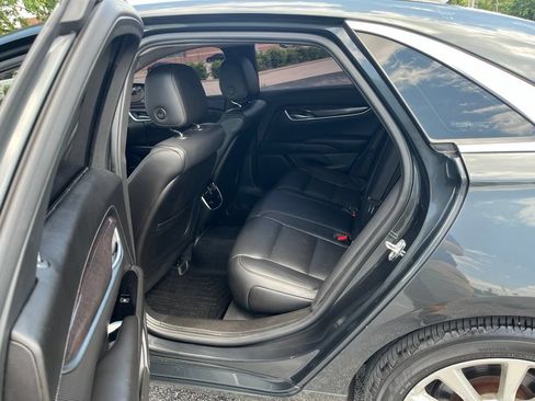 Used 2015 Cadillac XTS Luxury AWD/4WD image 10