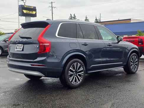 Used 2022 Volvo XC90 T5 Momentum w/ Advanced Package AWD/4WD image 6