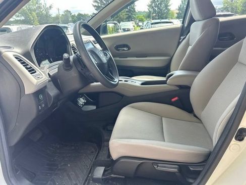 Used 2017 Honda HR-V EX image 20