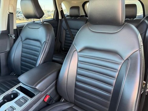 Certified 2024 Ford Edge SEL image 10