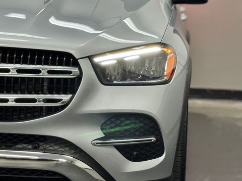 Certified 2025 Mercedes-Benz GLE 350 4MATIC image 8