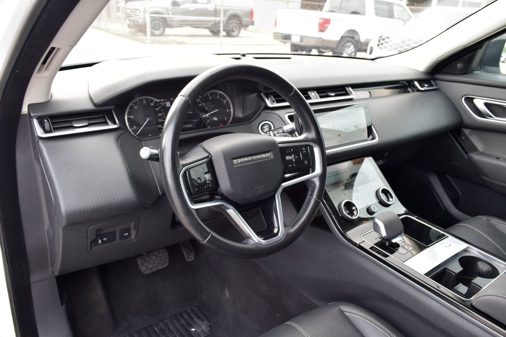 Used 2022 Land Rover Range Rover Velar S AWD/4WD image 15