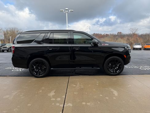 Used 2022 Chevrolet Tahoe Z71 w/ Luxury Package image 5