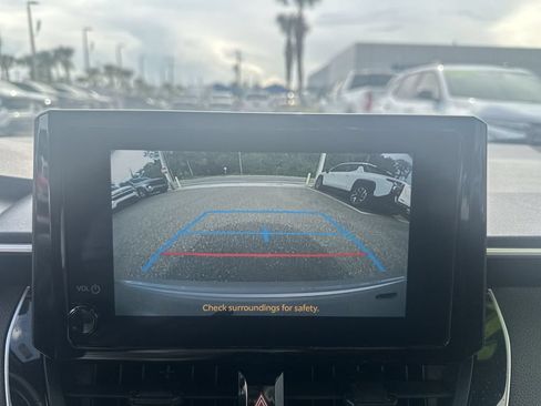 Used 2024 Toyota Corolla SE FWD image 24