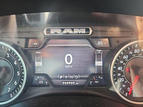 Used 2020 RAM 1500 Big Horn AWD/4WD image 11