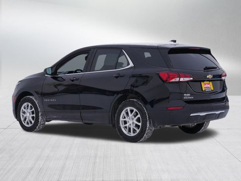 Used 2024 Chevrolet Equinox LT w/ LPO, Floor Liner Package image 5